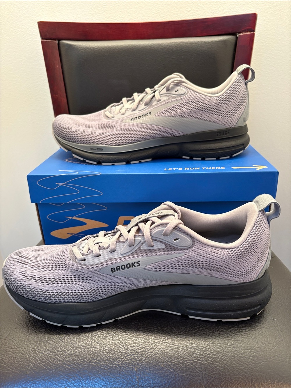 New Brooks Men's Trace 4 Running it Walking Athletic Shoes Gray Size 10
